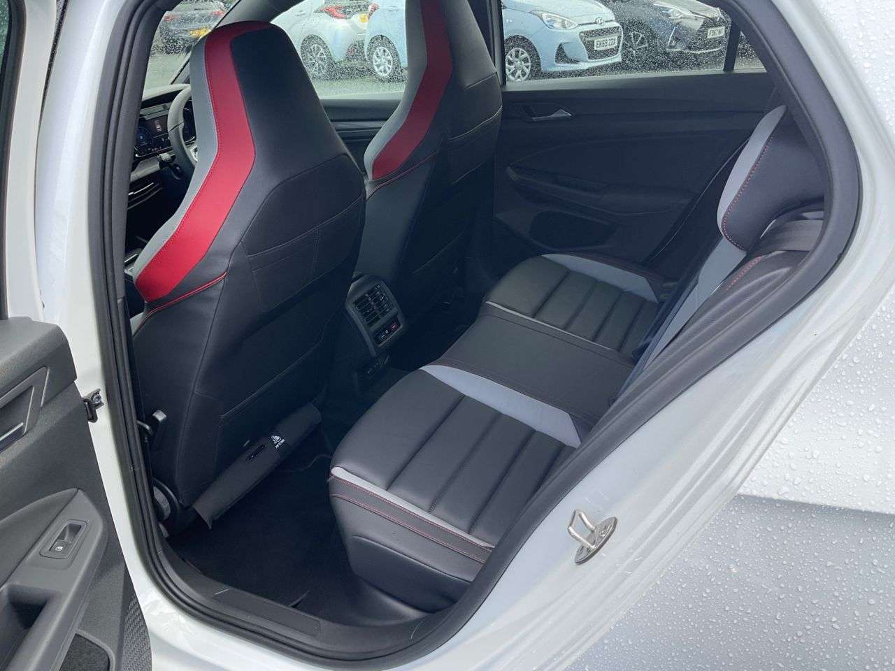 2021 VOLKSWAGEN GOLF 2021 VOLKSWAGEN GOLF