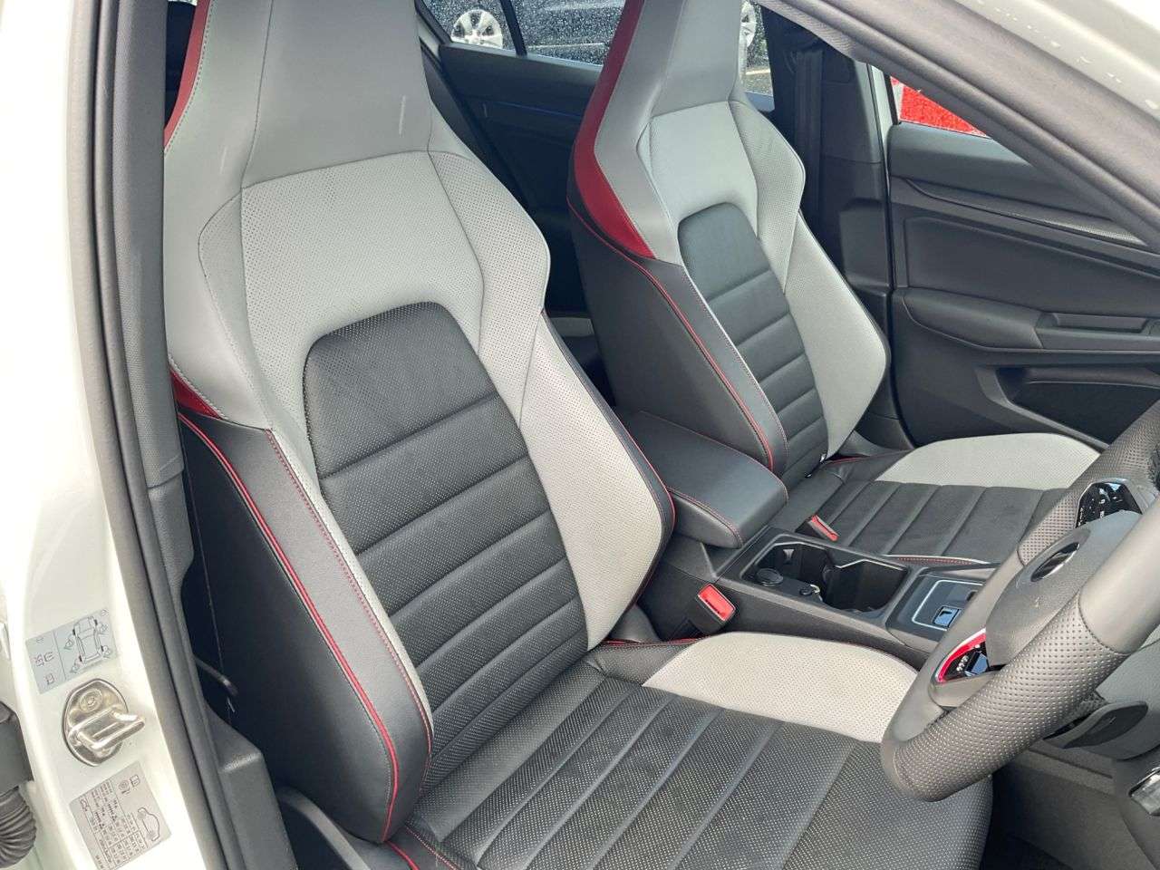 2021 VOLKSWAGEN GOLF 2021 VOLKSWAGEN GOLF