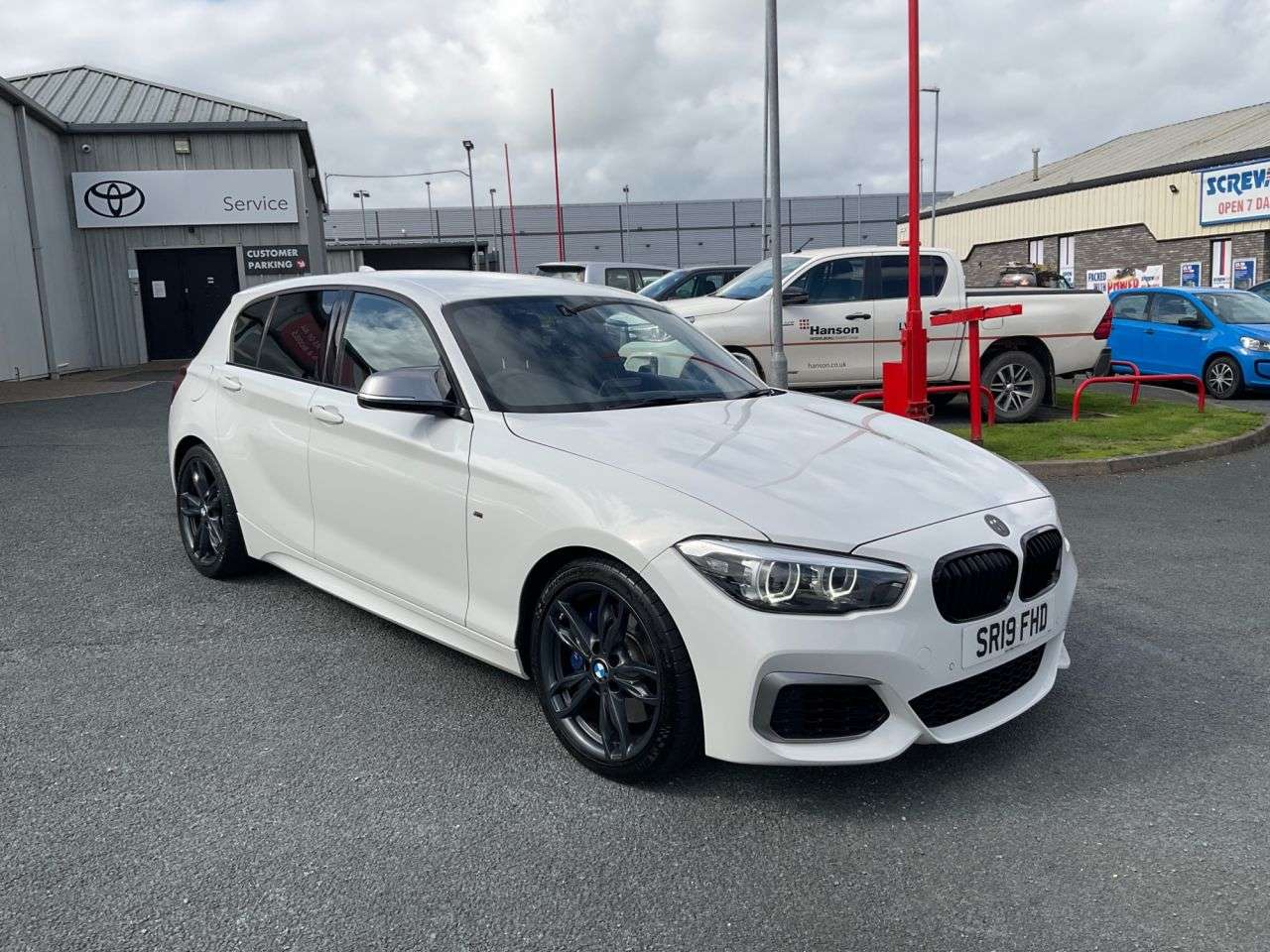 A 2019 BMW 1 SERIES 3.0 M140i GPF Shadow Edition Hatchback 5dr Petrol Auto Euro 6 (s/s) (340 ps A 2019 BMW 1 SERIES 3.0 M140i GPF Shadow Edition Hatchback 5dr Petrol Auto Euro 6 (s/s) (340 ps