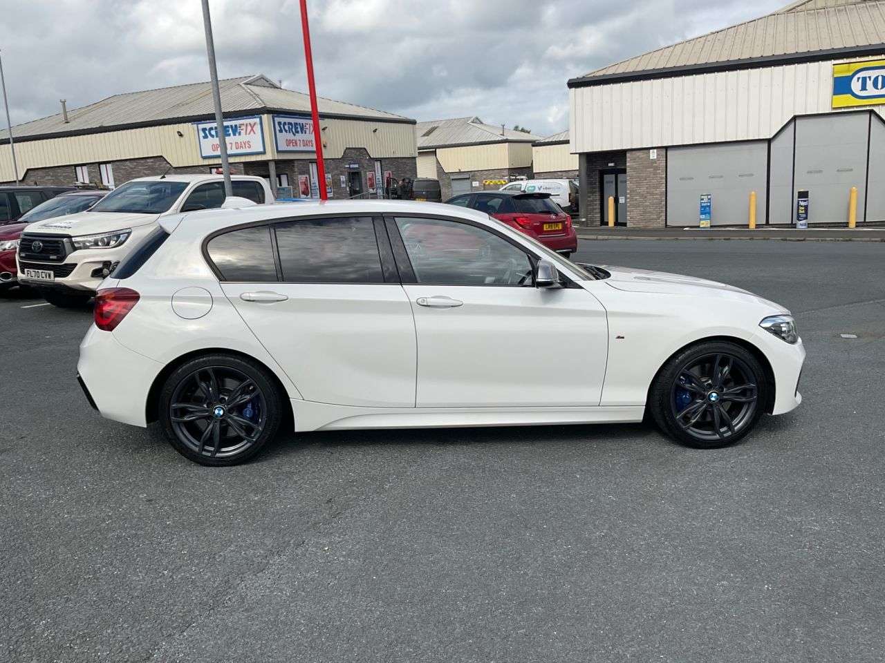 2019 BMW 1 SERIES 2019 BMW 1 SERIES