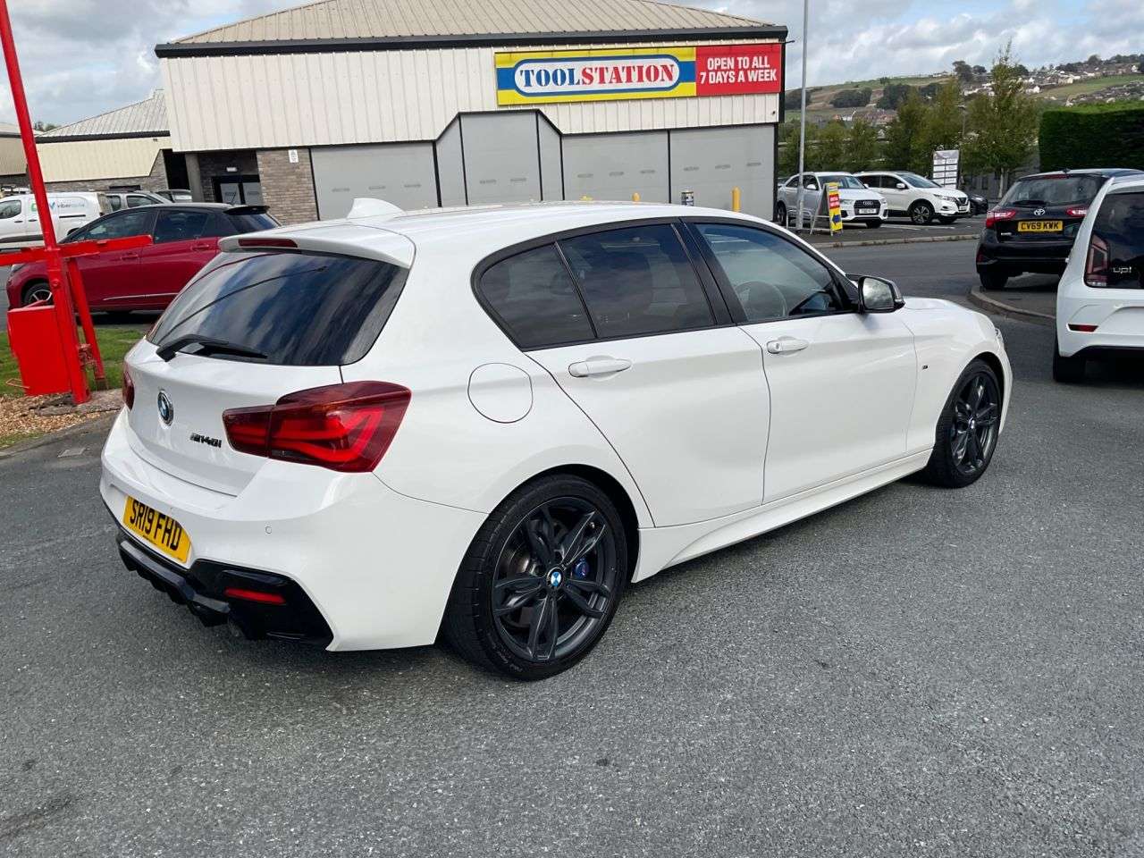 2019 BMW 1 SERIES 2019 BMW 1 SERIES