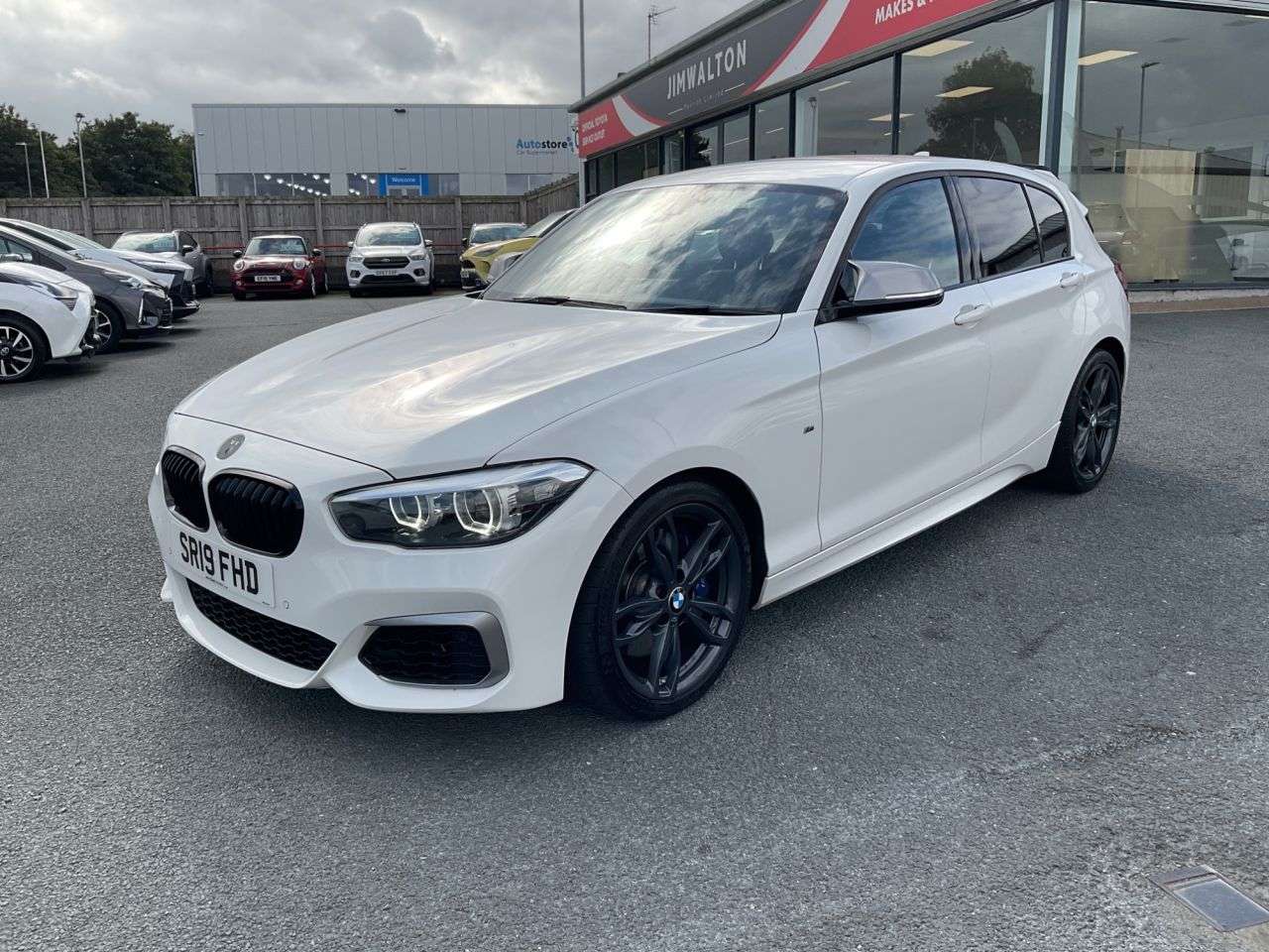 2019 BMW 1 SERIES 2019 BMW 1 SERIES