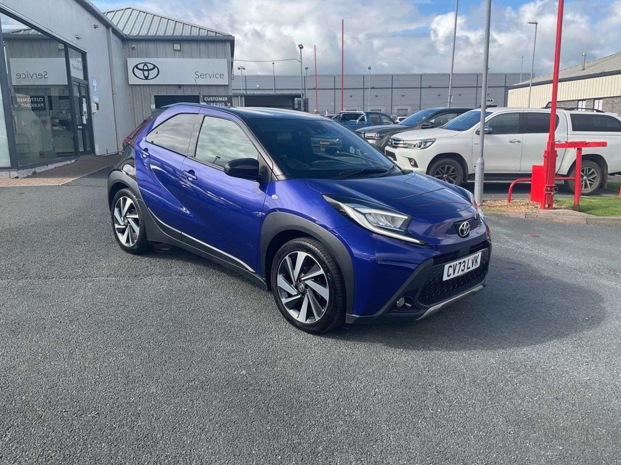 A 2023 TOYOTA AYGO X 1.0 VVT-i Exclusive Hatchback 5dr Petrol Manual Euro 6 (s/s) (72 ps) Camera A 2023 TOYOTA AYGO X 1.0 VVT-i Exclusive Hatchback 5dr Petrol Manual Euro 6 (s/s) (72 ps) Camera