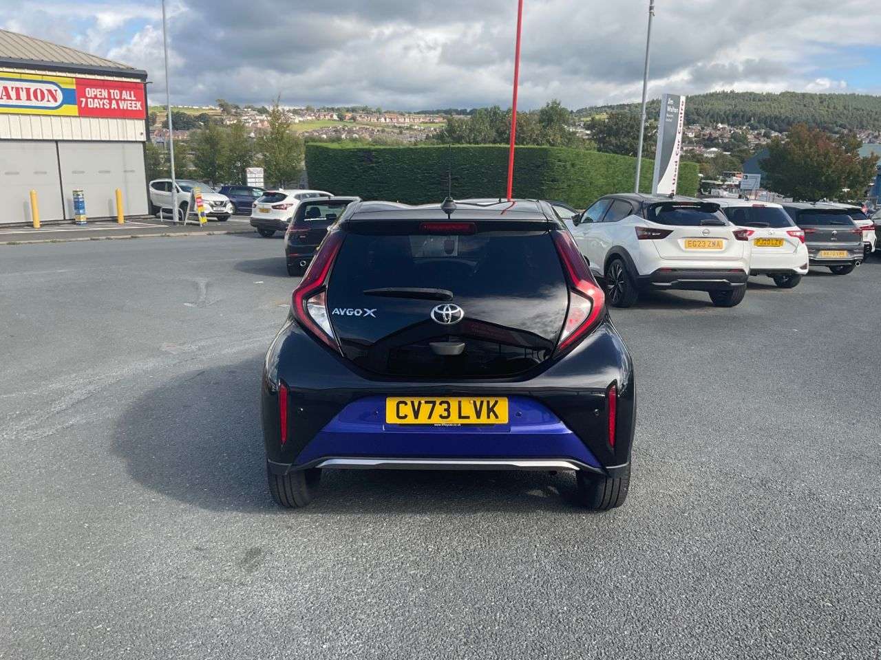 2023 TOYOTA AYGO X 2023 TOYOTA AYGO X
