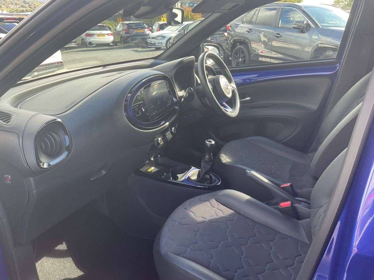 2023 TOYOTA AYGO X 2023 TOYOTA AYGO X