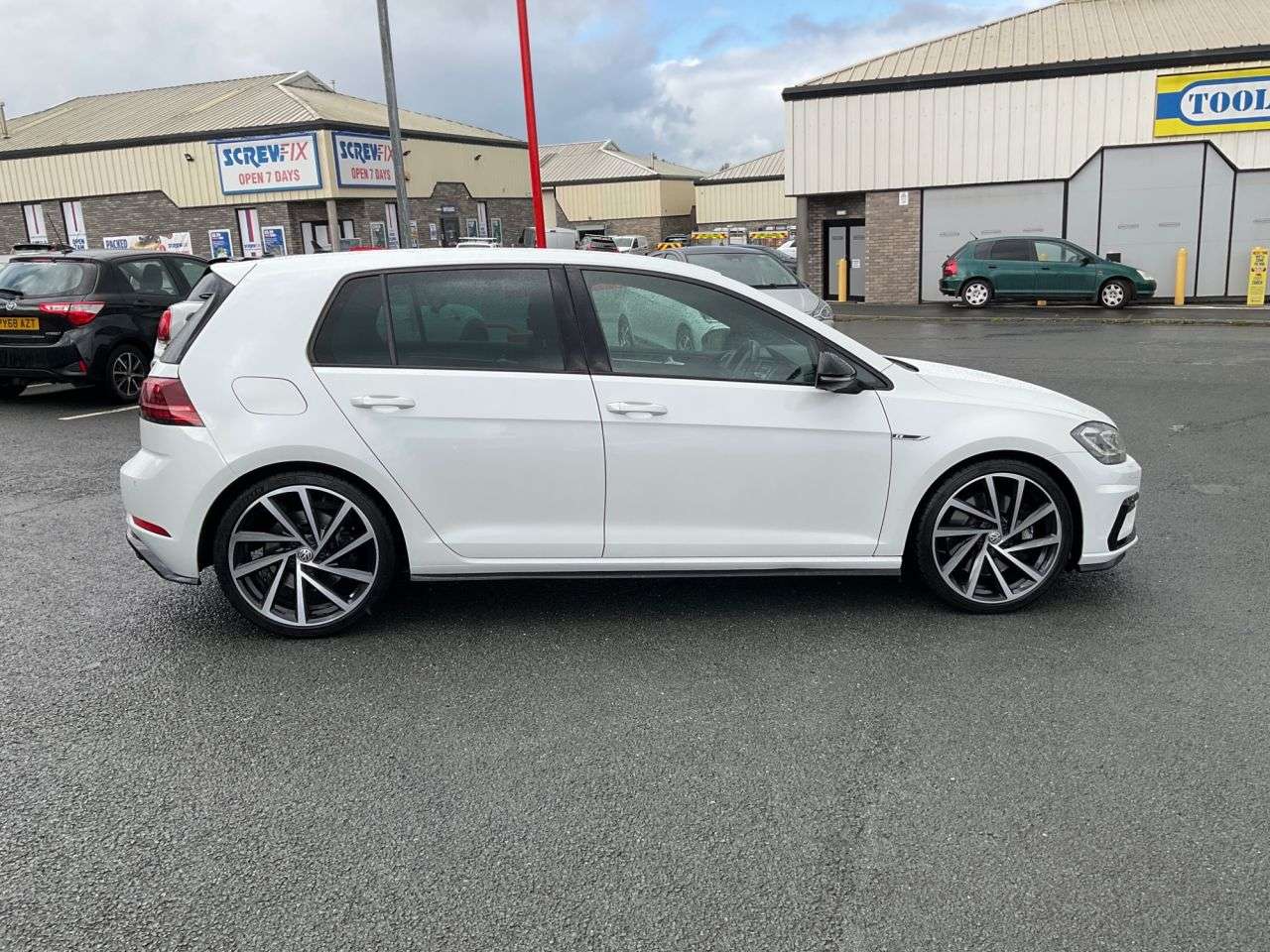 2019 VOLKSWAGEN GOLF 2019 VOLKSWAGEN GOLF