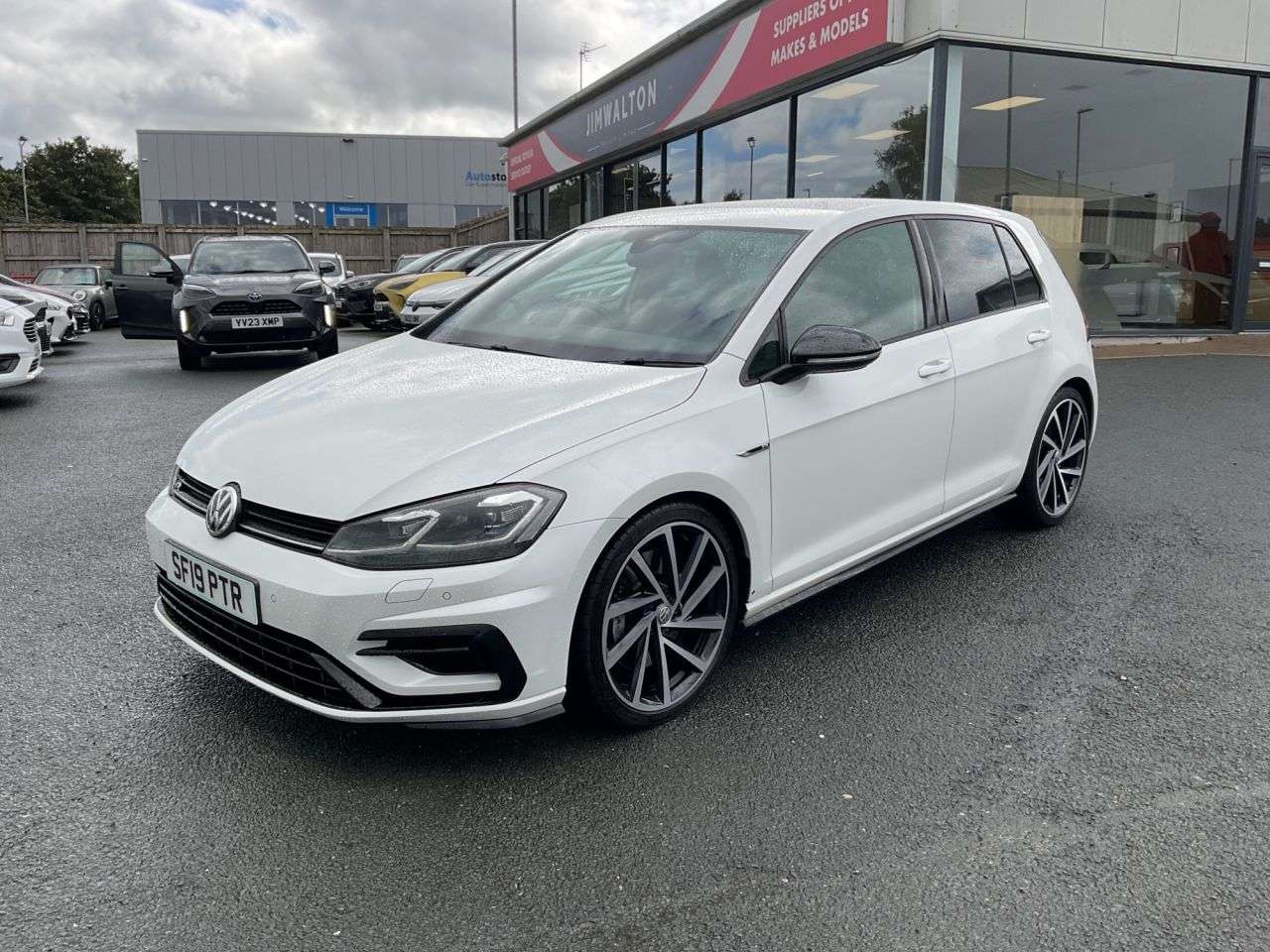 2019 VOLKSWAGEN GOLF 2019 VOLKSWAGEN GOLF