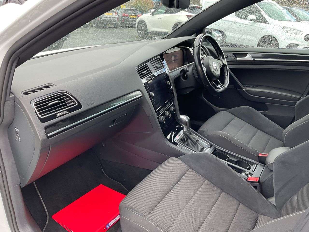 2019 VOLKSWAGEN GOLF 2019 VOLKSWAGEN GOLF