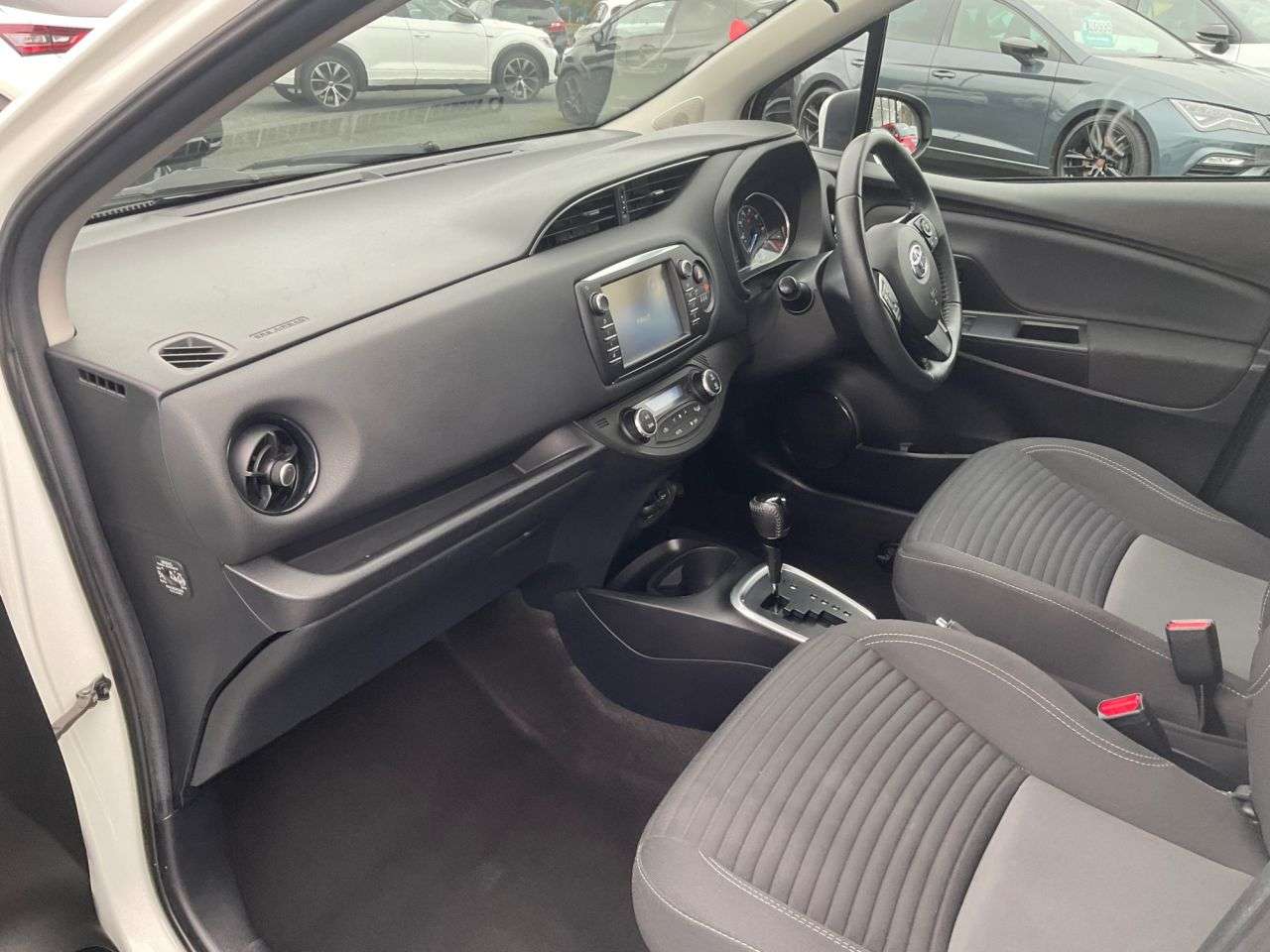 2018 TOYOTA YARIS 2018 TOYOTA YARIS