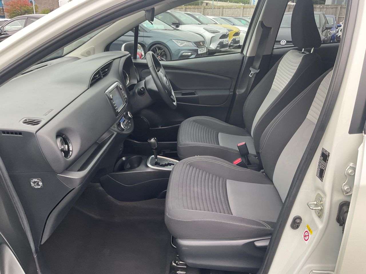 2018 TOYOTA YARIS 2018 TOYOTA YARIS