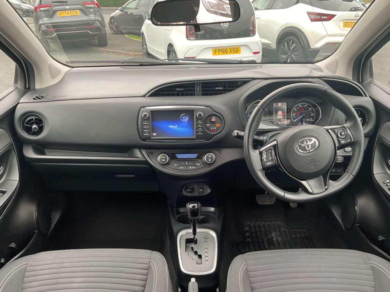 2018 TOYOTA YARIS 2018 TOYOTA YARIS