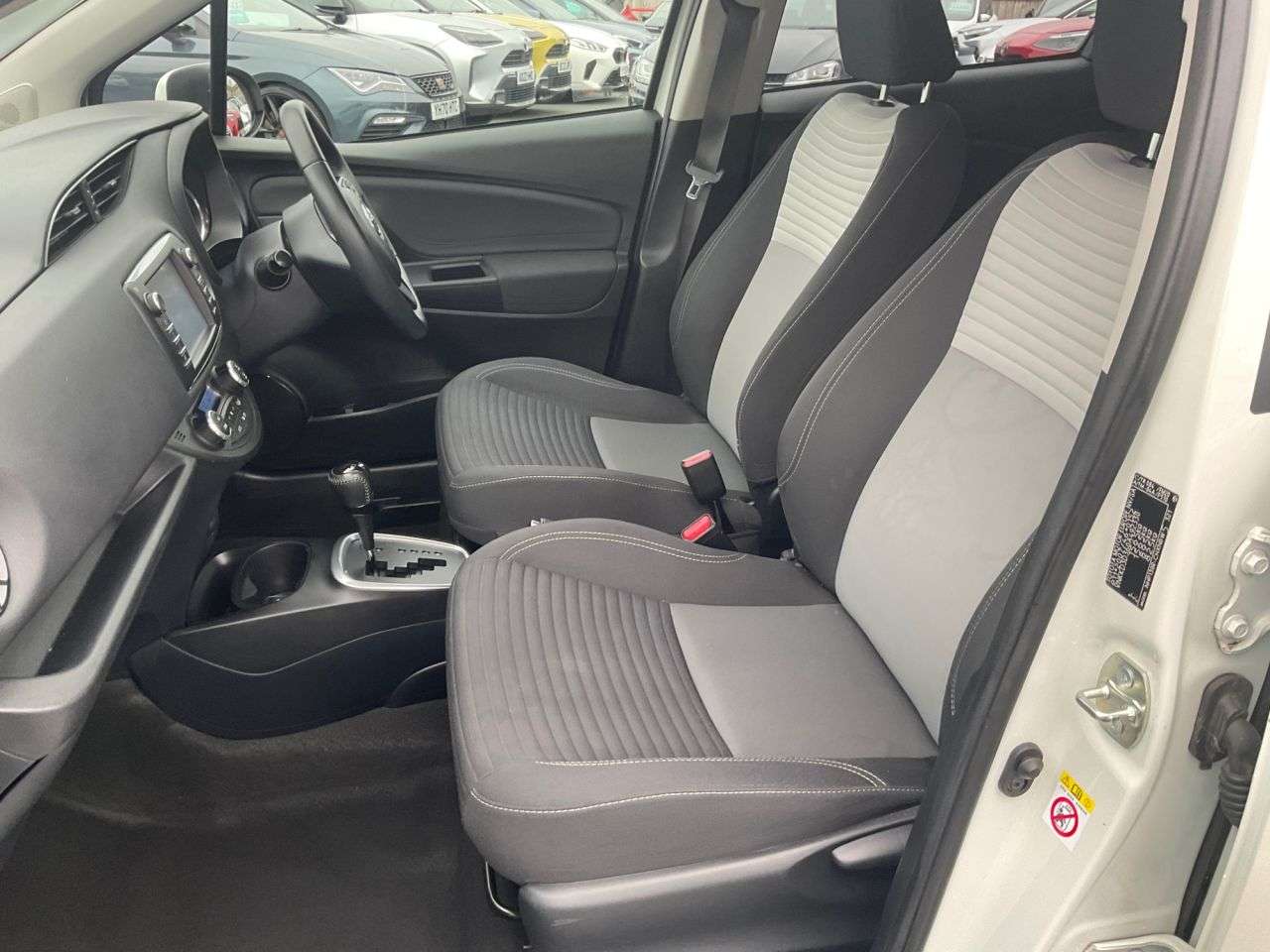2018 TOYOTA YARIS 2018 TOYOTA YARIS