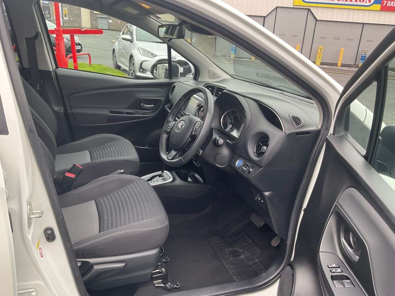 2018 TOYOTA YARIS 2018 TOYOTA YARIS