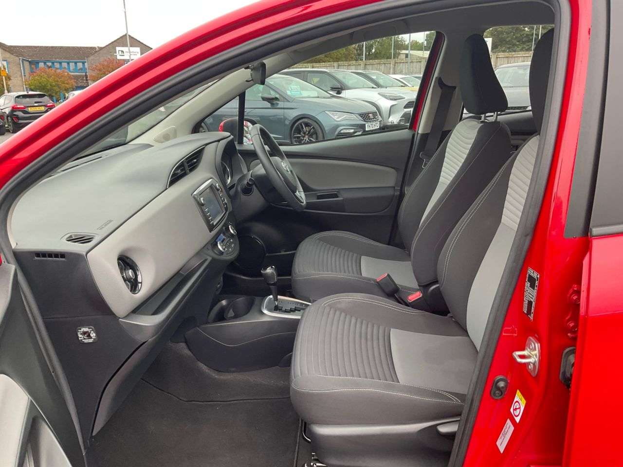 2018 TOYOTA YARIS 2018 TOYOTA YARIS
