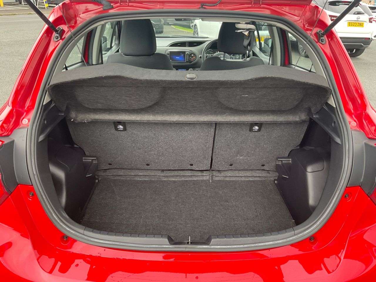 2018 TOYOTA YARIS 2018 TOYOTA YARIS