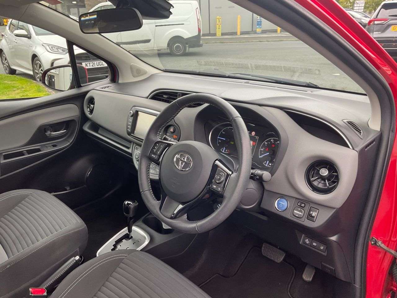 2018 TOYOTA YARIS 2018 TOYOTA YARIS