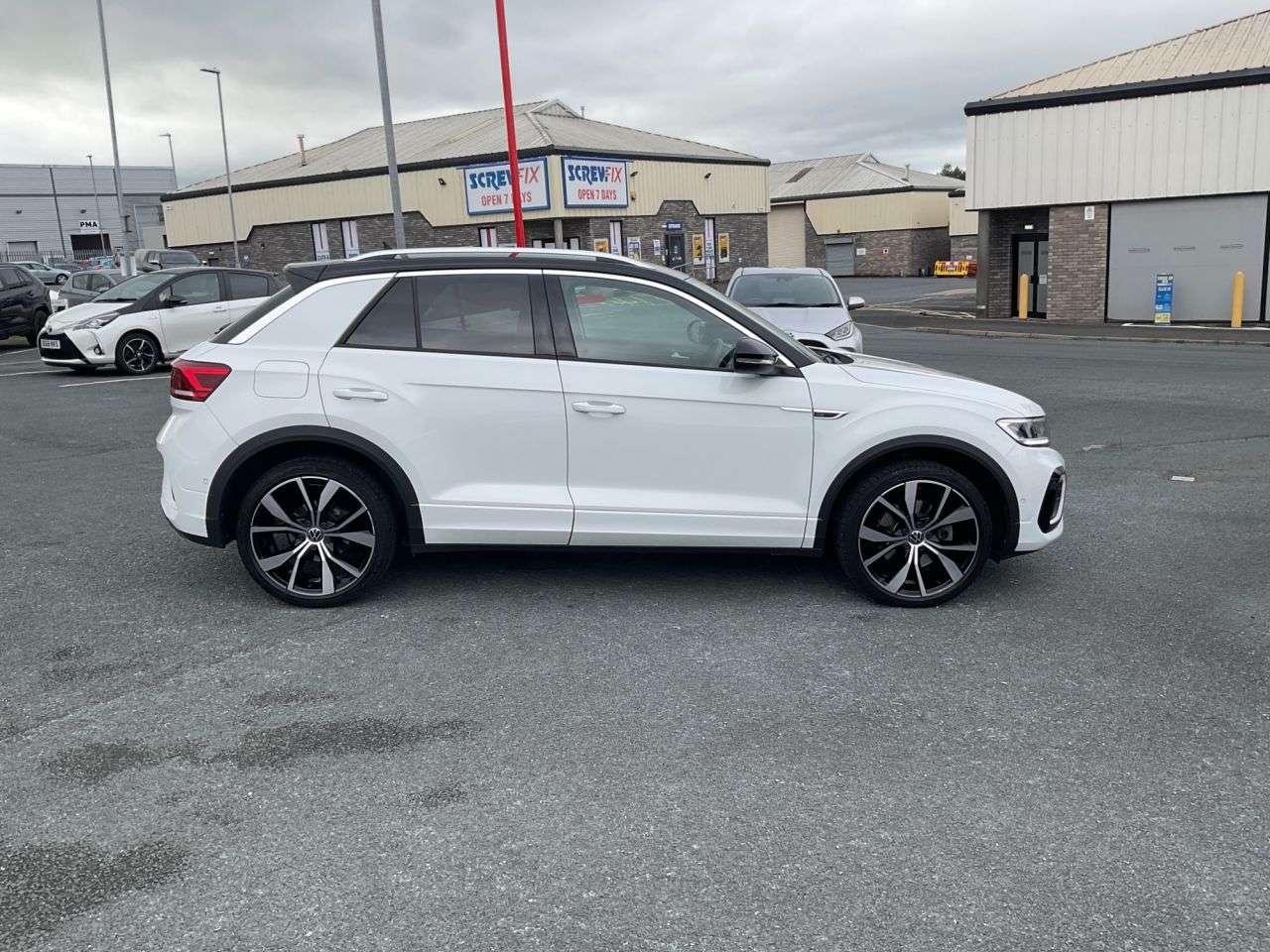 2024 VOLKSWAGEN T-ROC 2024 VOLKSWAGEN T-ROC