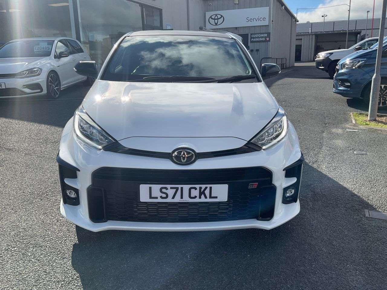 2021 TOYOTA YARIS 2021 TOYOTA YARIS