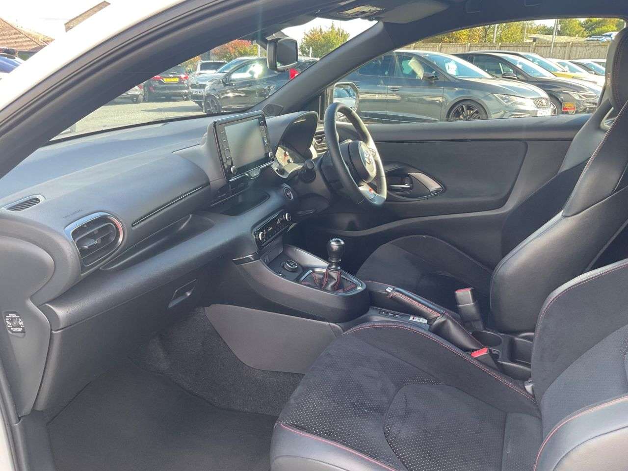 2021 TOYOTA YARIS 2021 TOYOTA YARIS