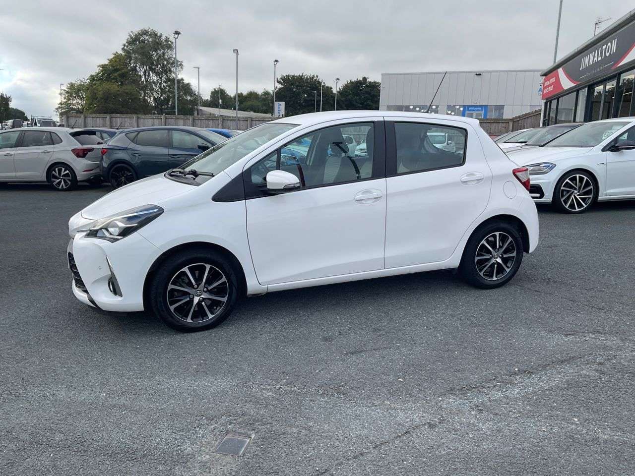 2018 TOYOTA YARIS 2018 TOYOTA YARIS