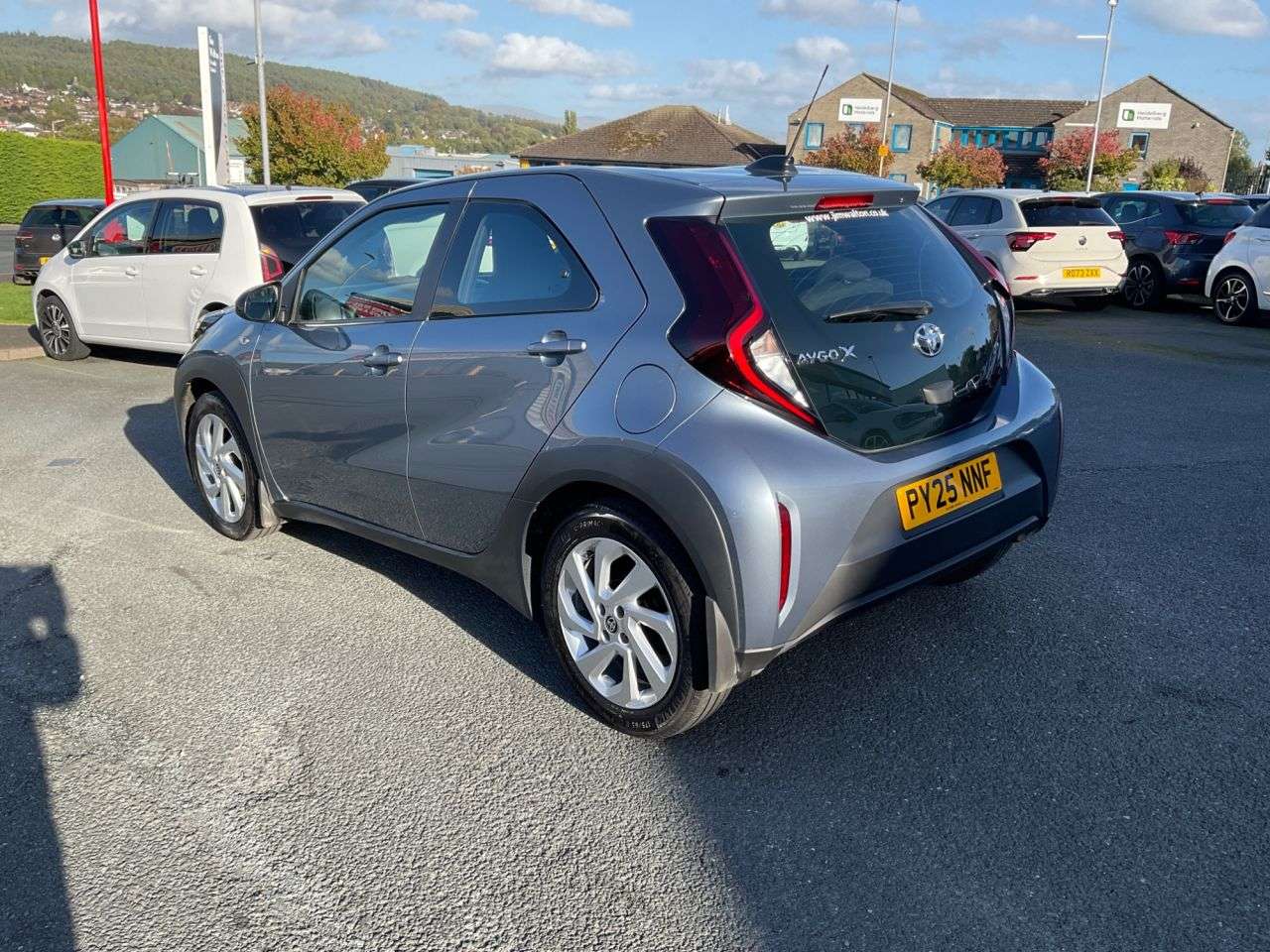 2025 TOYOTA AYGO X 2025 TOYOTA AYGO X
