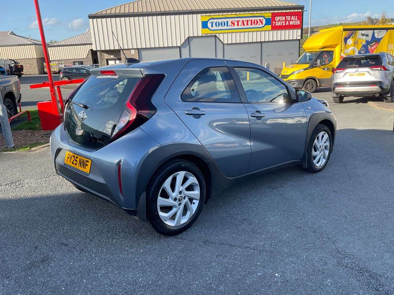 2025 TOYOTA AYGO X 2025 TOYOTA AYGO X
