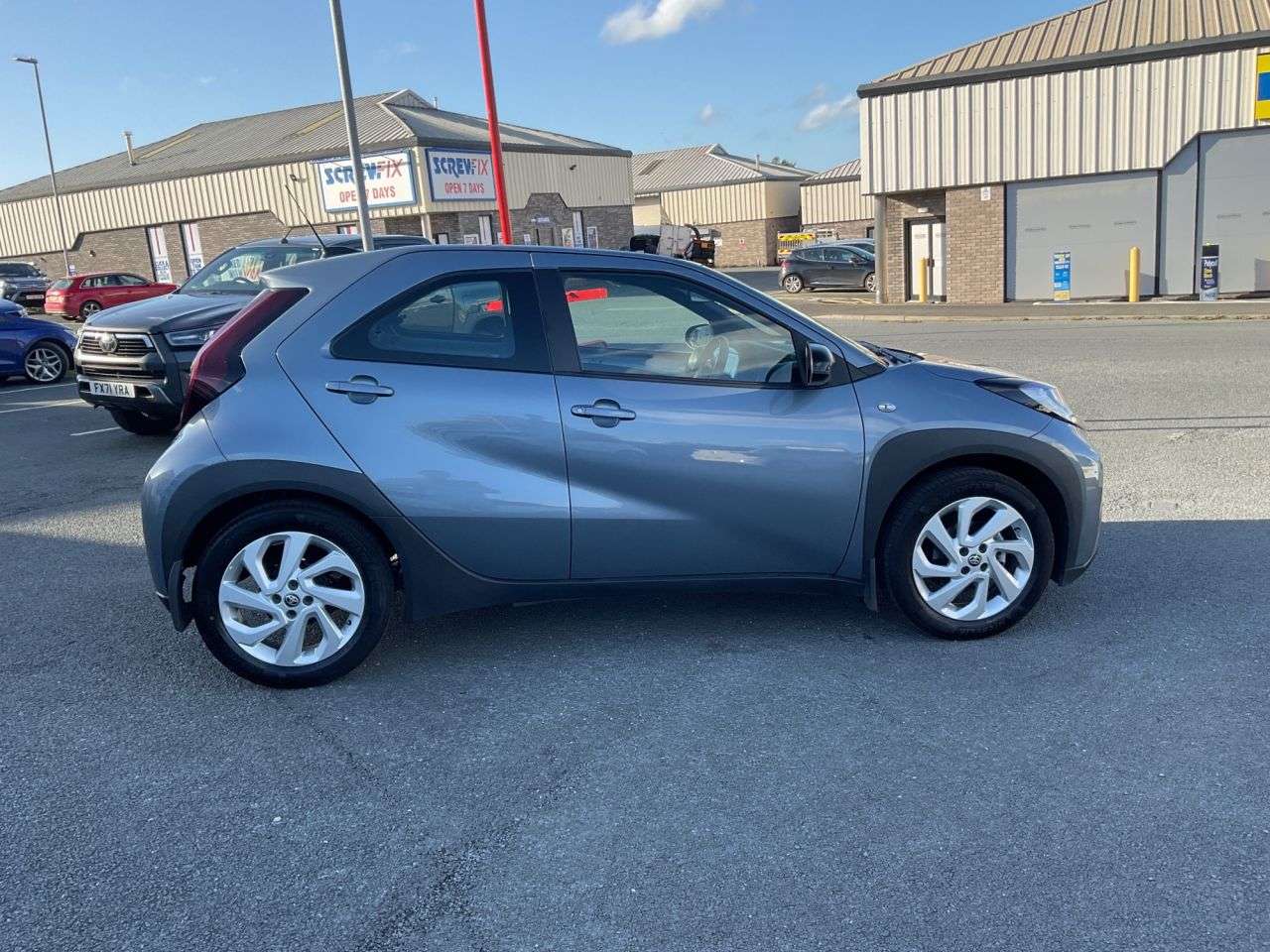 2025 TOYOTA AYGO X 2025 TOYOTA AYGO X