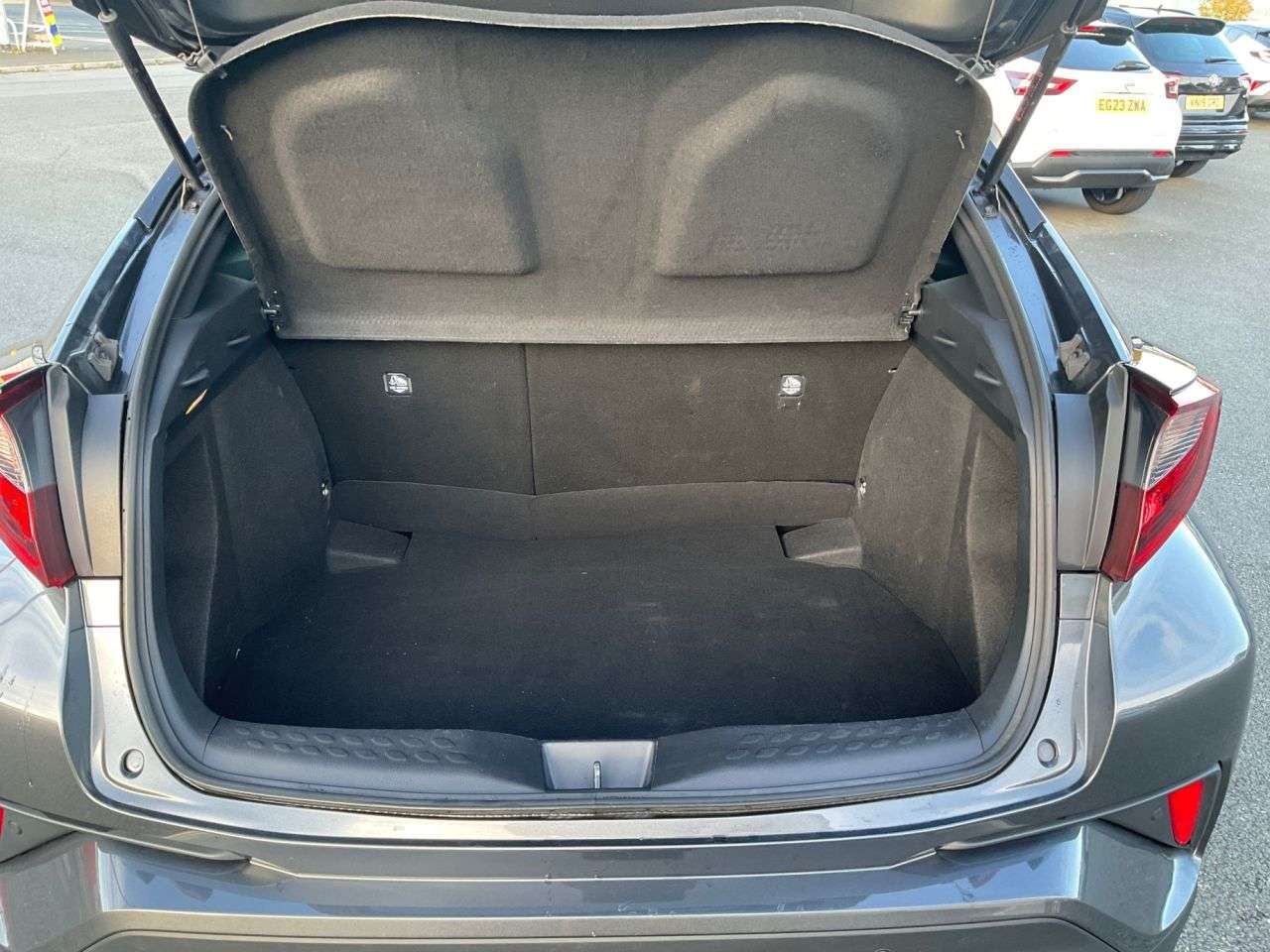 2022 TOYOTA C-HR 2022 TOYOTA C-HR