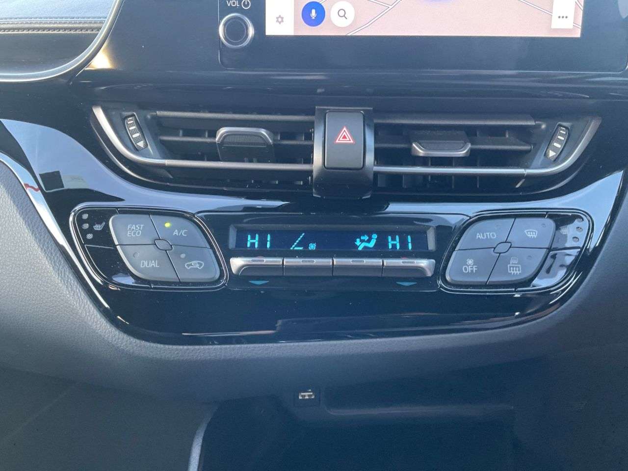 2022 TOYOTA C-HR 2022 TOYOTA C-HR
