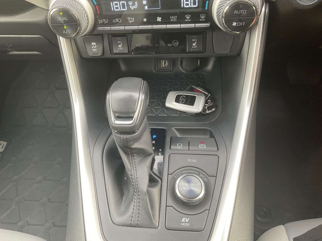 2023 TOYOTA RAV4 2023 TOYOTA RAV4