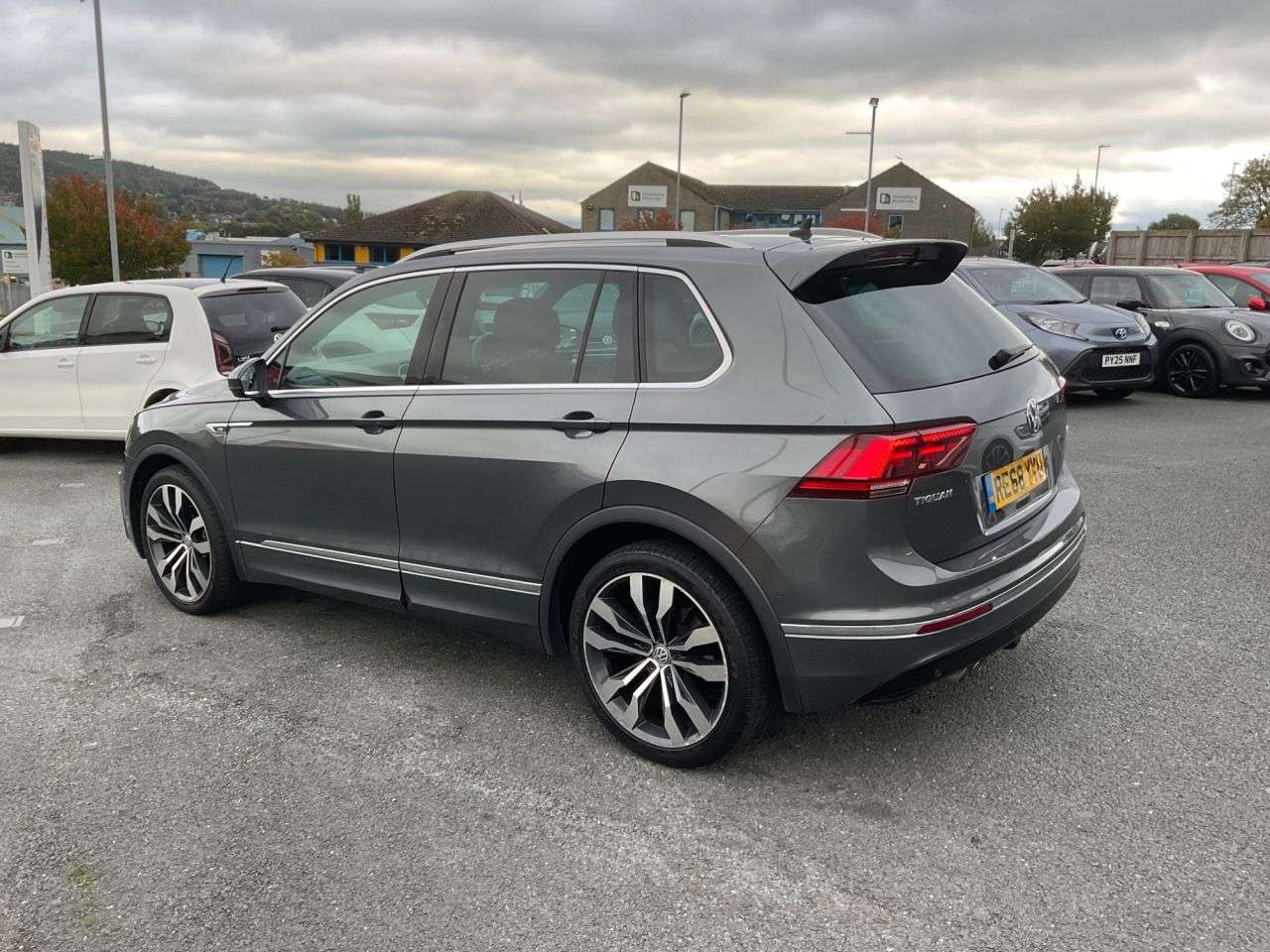 2018 VOLKSWAGEN TIGUAN 2018 VOLKSWAGEN TIGUAN