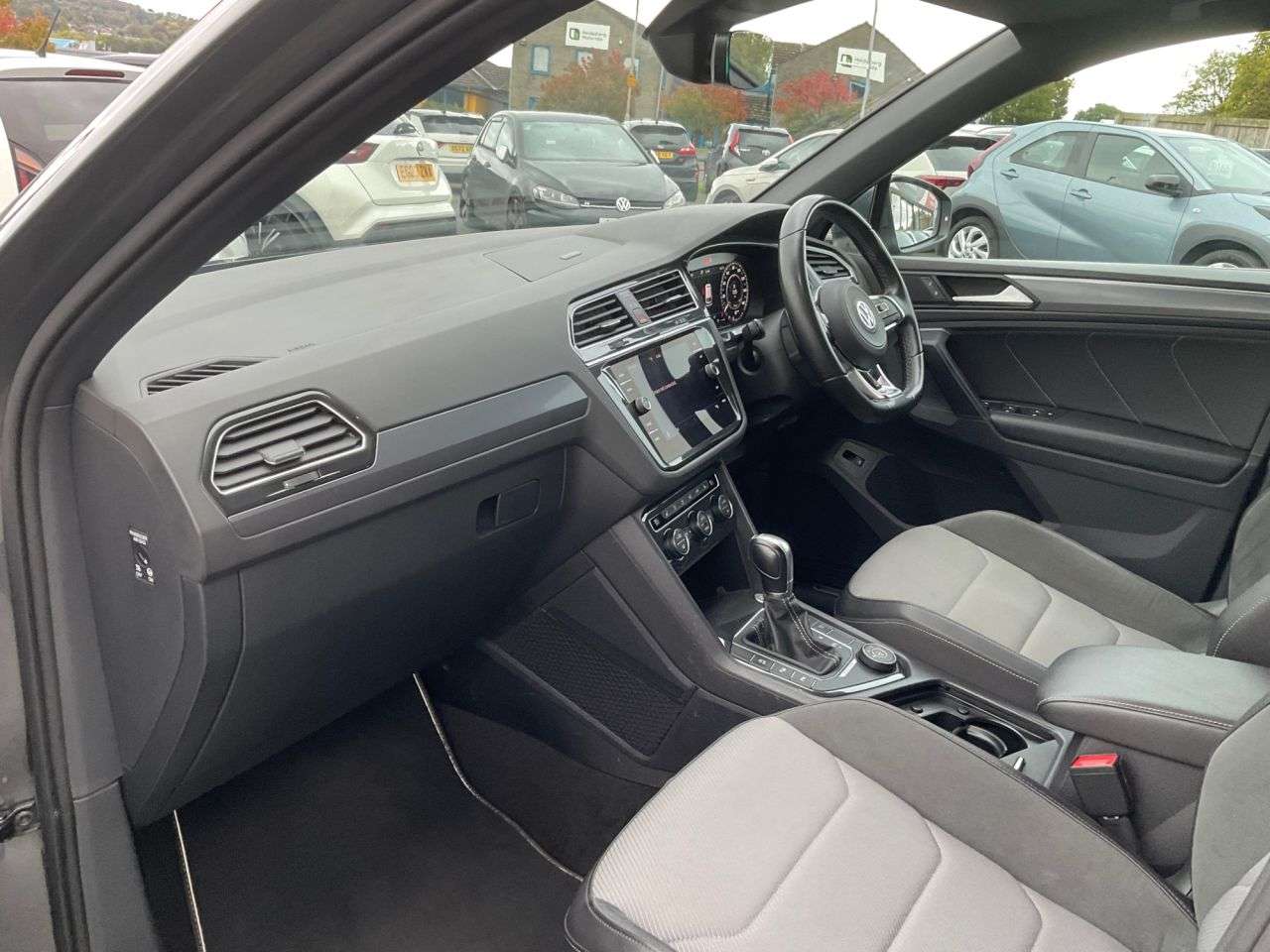 2018 VOLKSWAGEN TIGUAN 2018 VOLKSWAGEN TIGUAN