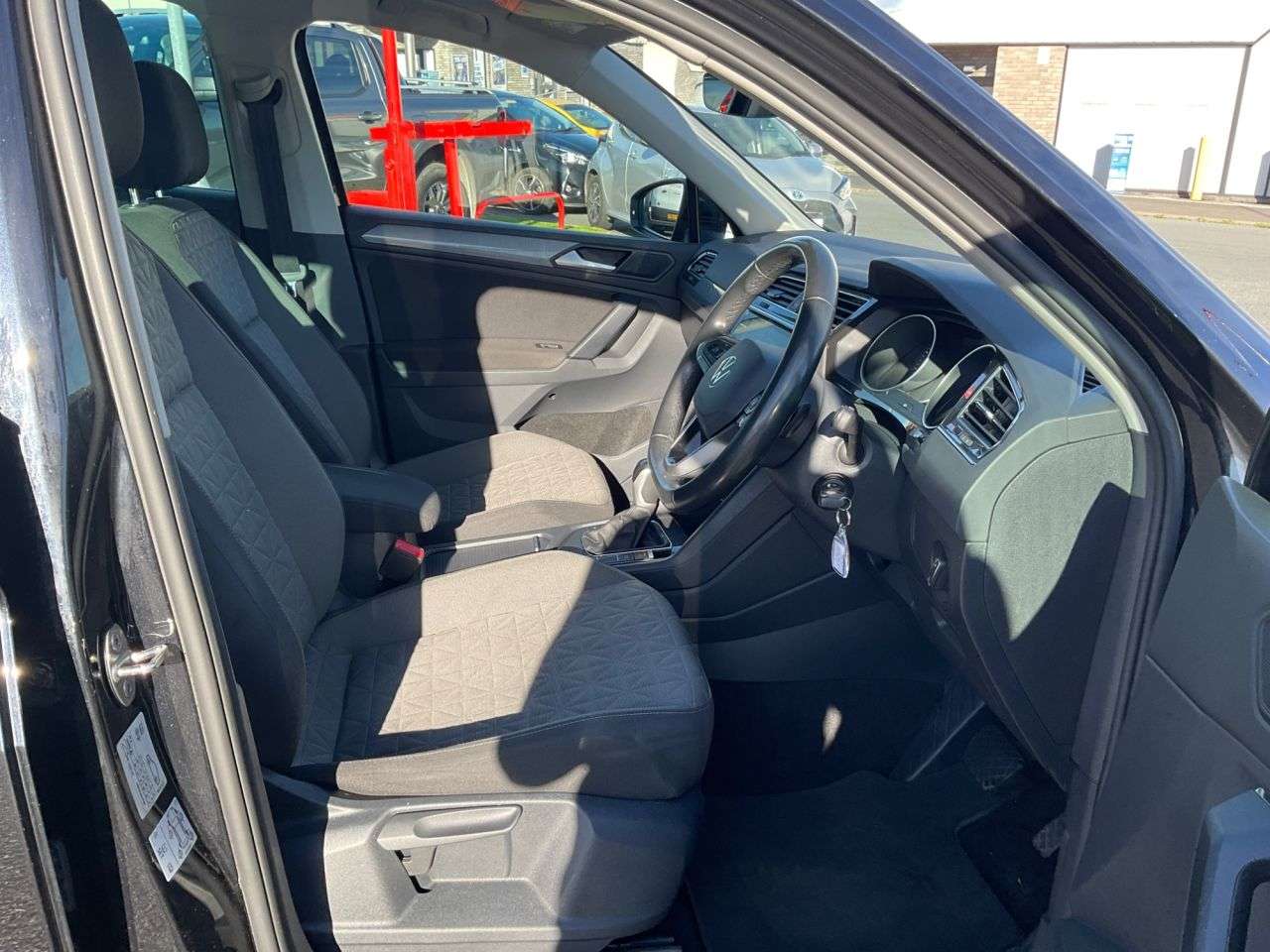 2023 VOLKSWAGEN TIGUAN 2023 VOLKSWAGEN TIGUAN