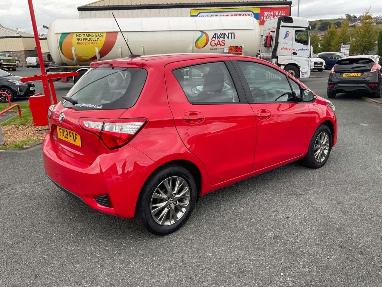 2019 TOYOTA YARIS 2019 TOYOTA YARIS