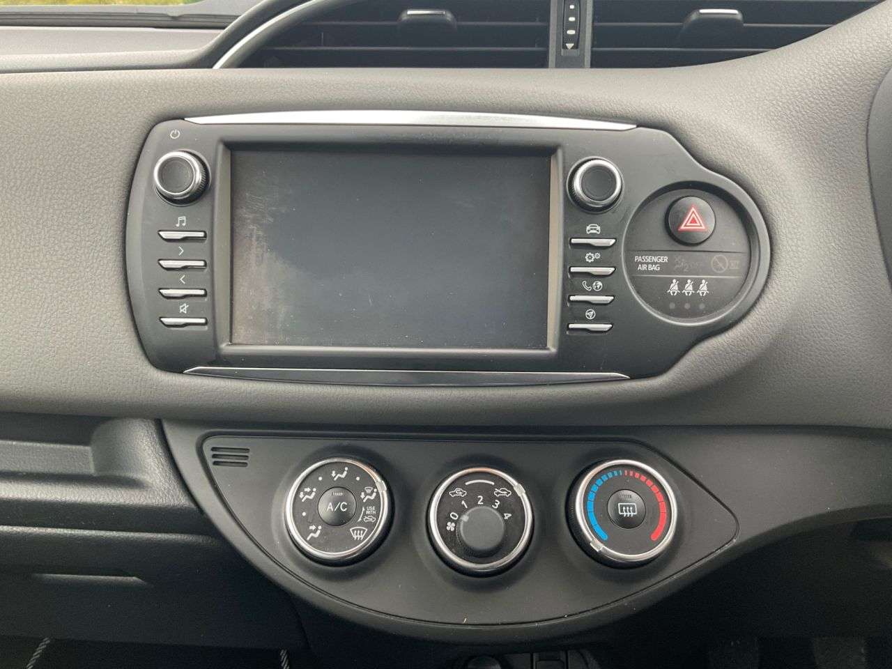 2019 TOYOTA YARIS 2019 TOYOTA YARIS