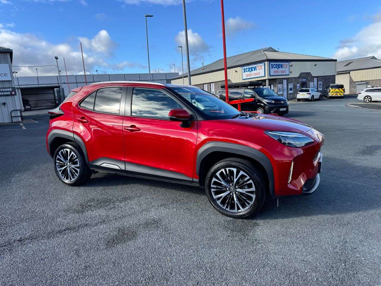 A 2022 TOYOTA YARIS CROSS 1.5 VVT-h Excel SUV 5dr Petrol Hybrid E-CVT Euro 6 (s/s) (116 ps) A 2022 TOYOTA YARIS CROSS 1.5 VVT-h Excel SUV 5dr Petrol Hybrid E-CVT Euro 6 (s/s) (116 ps)
