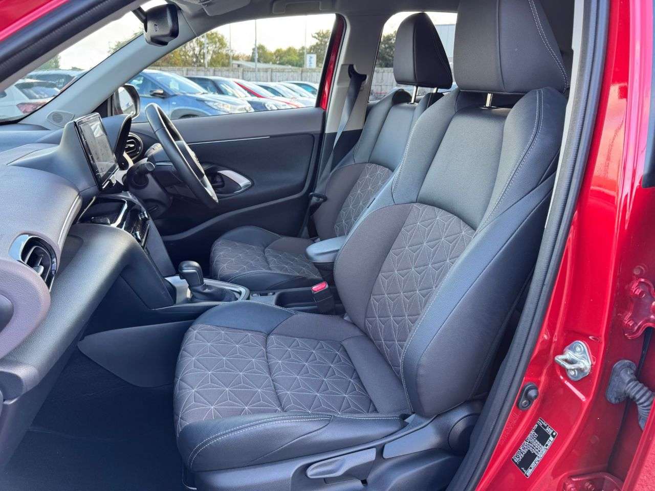 2022 TOYOTA YARIS CROSS 2022 TOYOTA YARIS CROSS