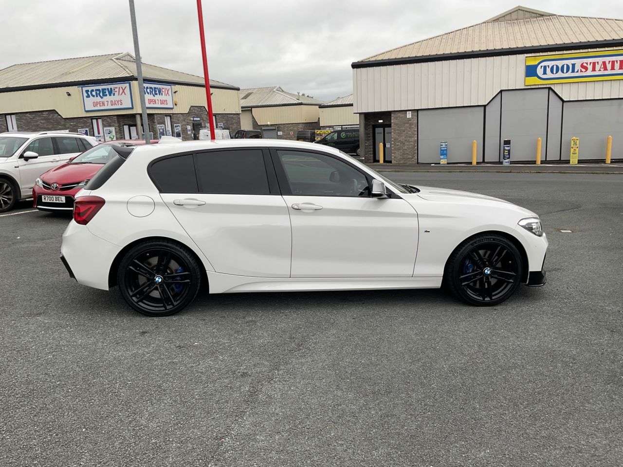 2018 BMW 1 SERIES 2018 BMW 1 SERIES