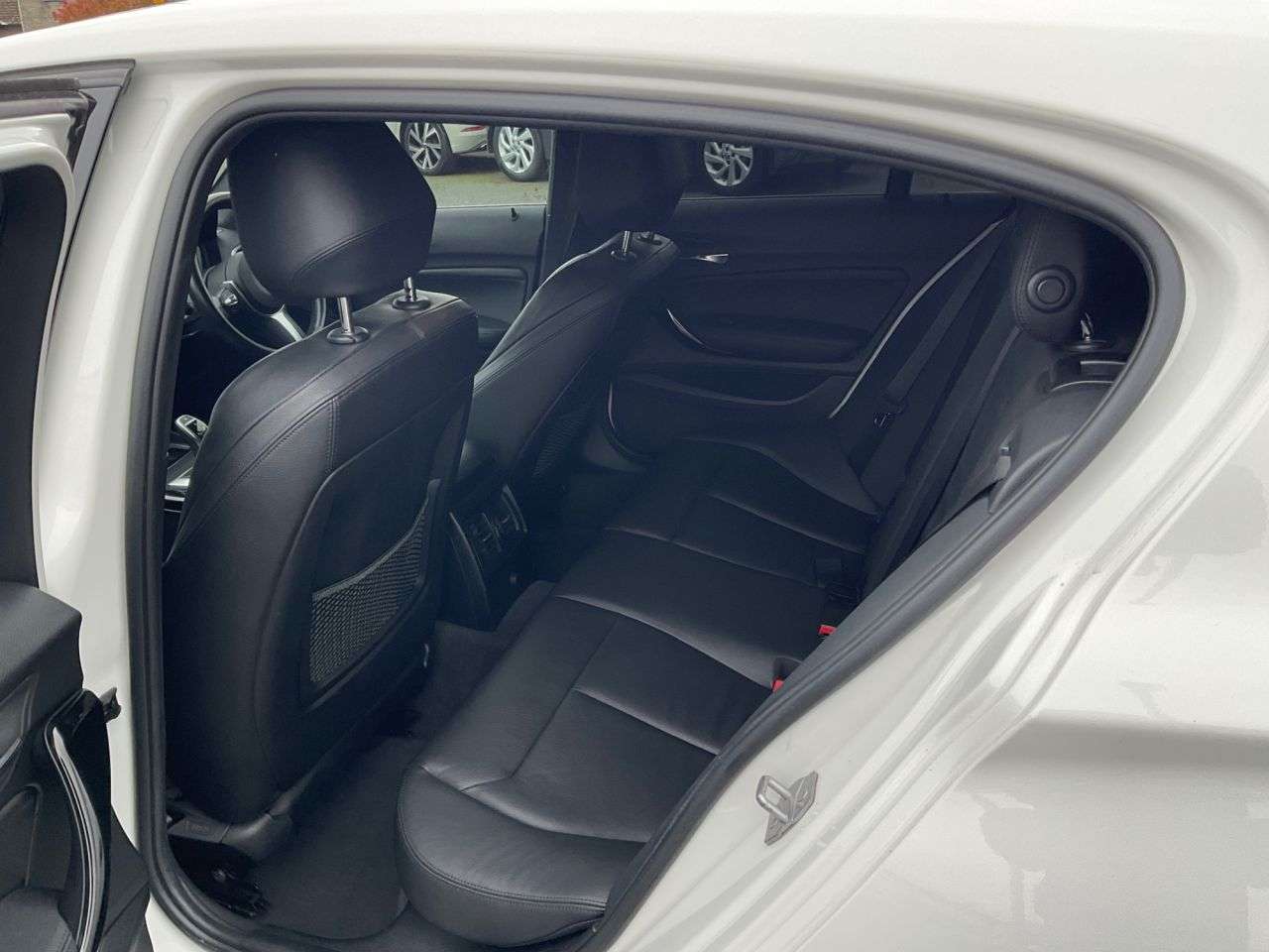 2018 BMW 1 SERIES 2018 BMW 1 SERIES