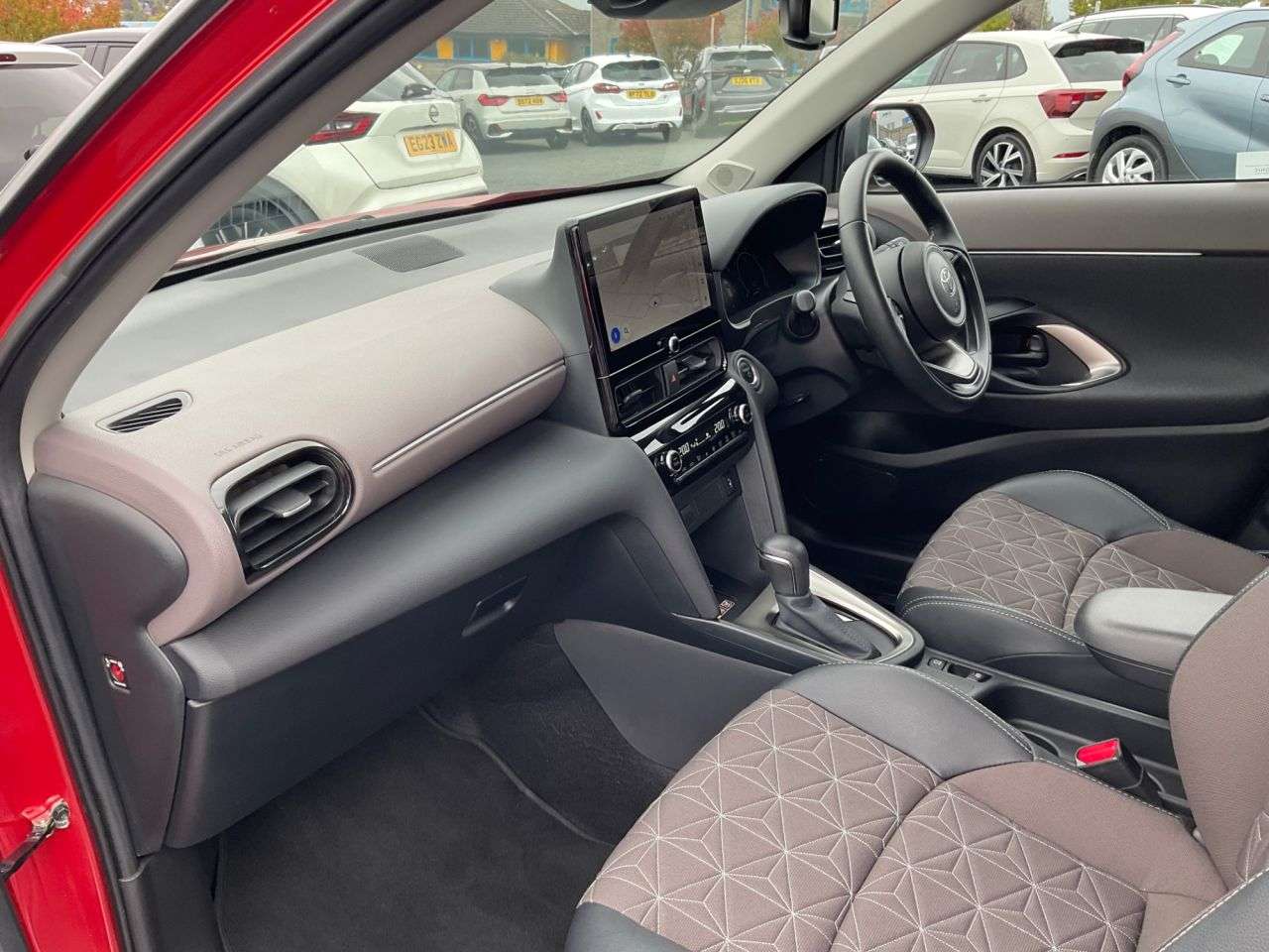 2024 TOYOTA YARIS CROSS 2024 TOYOTA YARIS CROSS