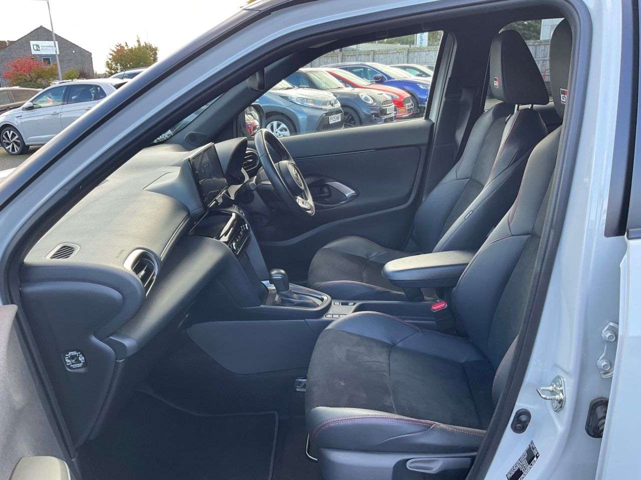 2024 TOYOTA YARIS CROSS 2024 TOYOTA YARIS CROSS