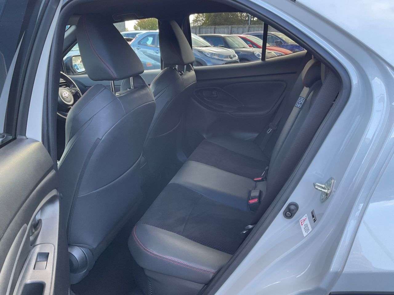 2024 TOYOTA YARIS CROSS 2024 TOYOTA YARIS CROSS
