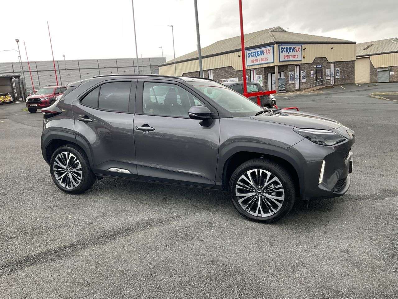 A 2023 TOYOTA YARIS CROSS 1.5 VVT-h Excel SUV 5dr Petrol Hybrid E-CVT Euro 6 (s/s) (116 ps) A 2023 TOYOTA YARIS CROSS 1.5 VVT-h Excel SUV 5dr Petrol Hybrid E-CVT Euro 6 (s/s) (116 ps)