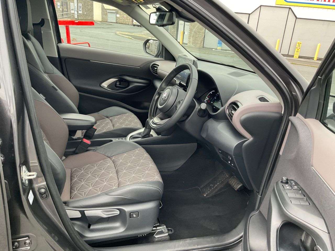 2023 TOYOTA YARIS CROSS 2023 TOYOTA YARIS CROSS