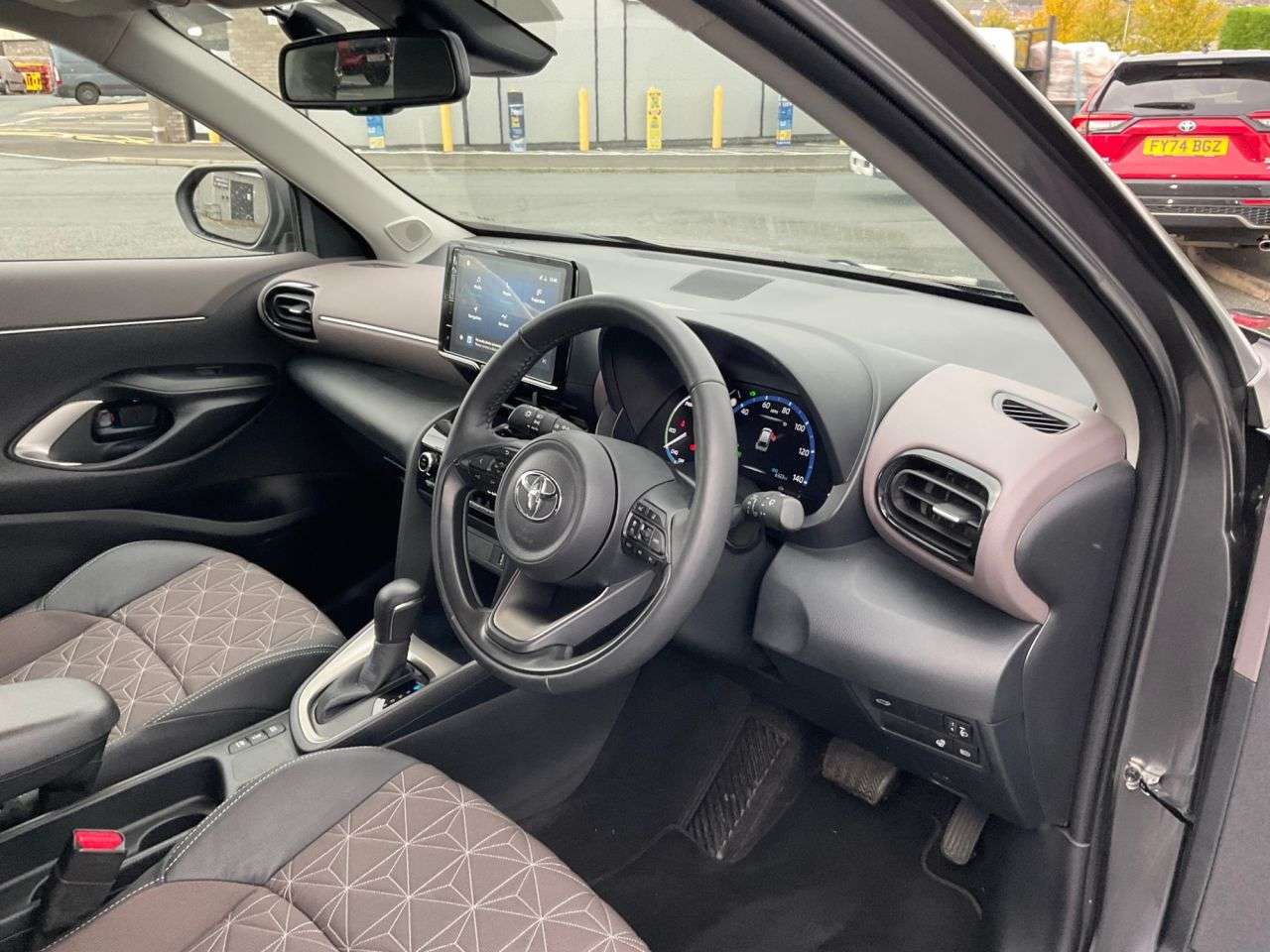 2023 TOYOTA YARIS CROSS 2023 TOYOTA YARIS CROSS