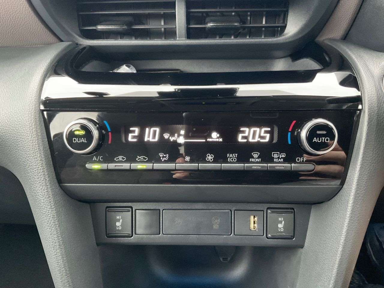 2023 TOYOTA YARIS CROSS 2023 TOYOTA YARIS CROSS