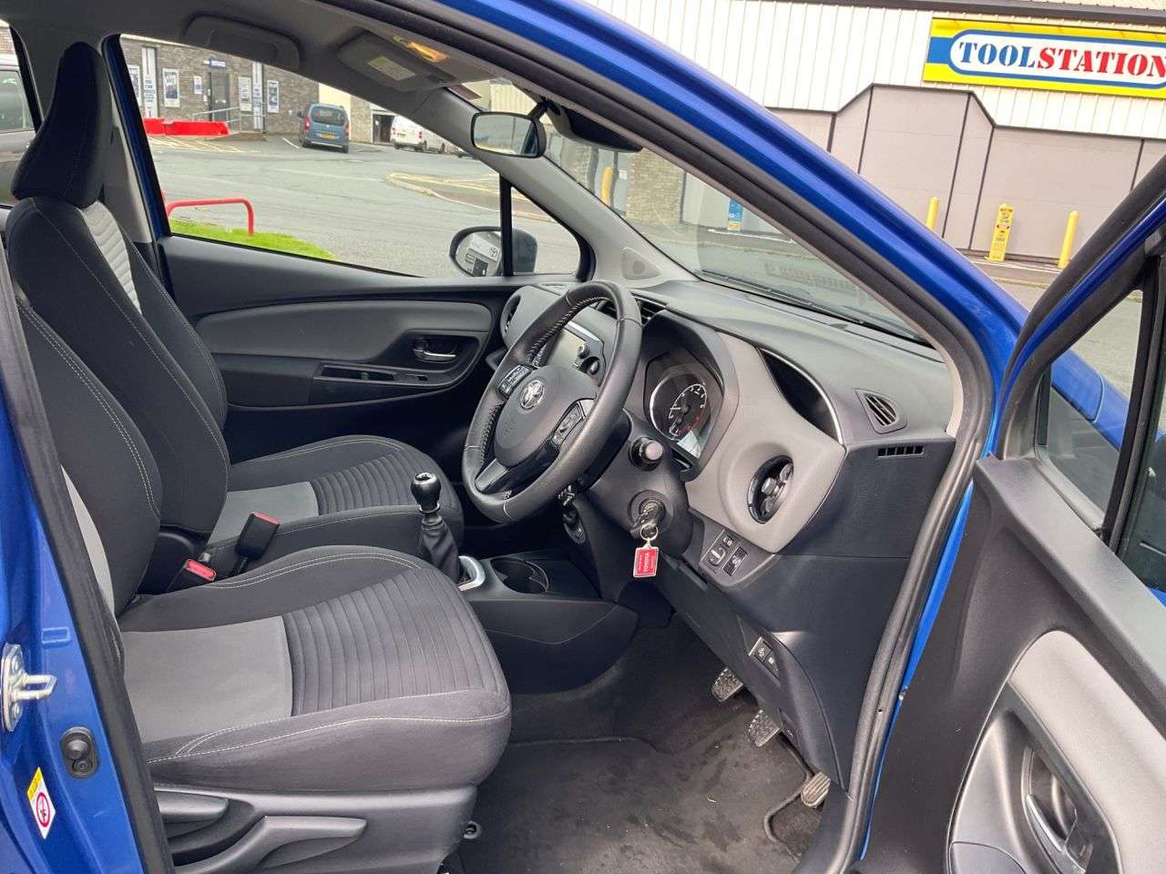 2019 TOYOTA YARIS 2019 TOYOTA YARIS