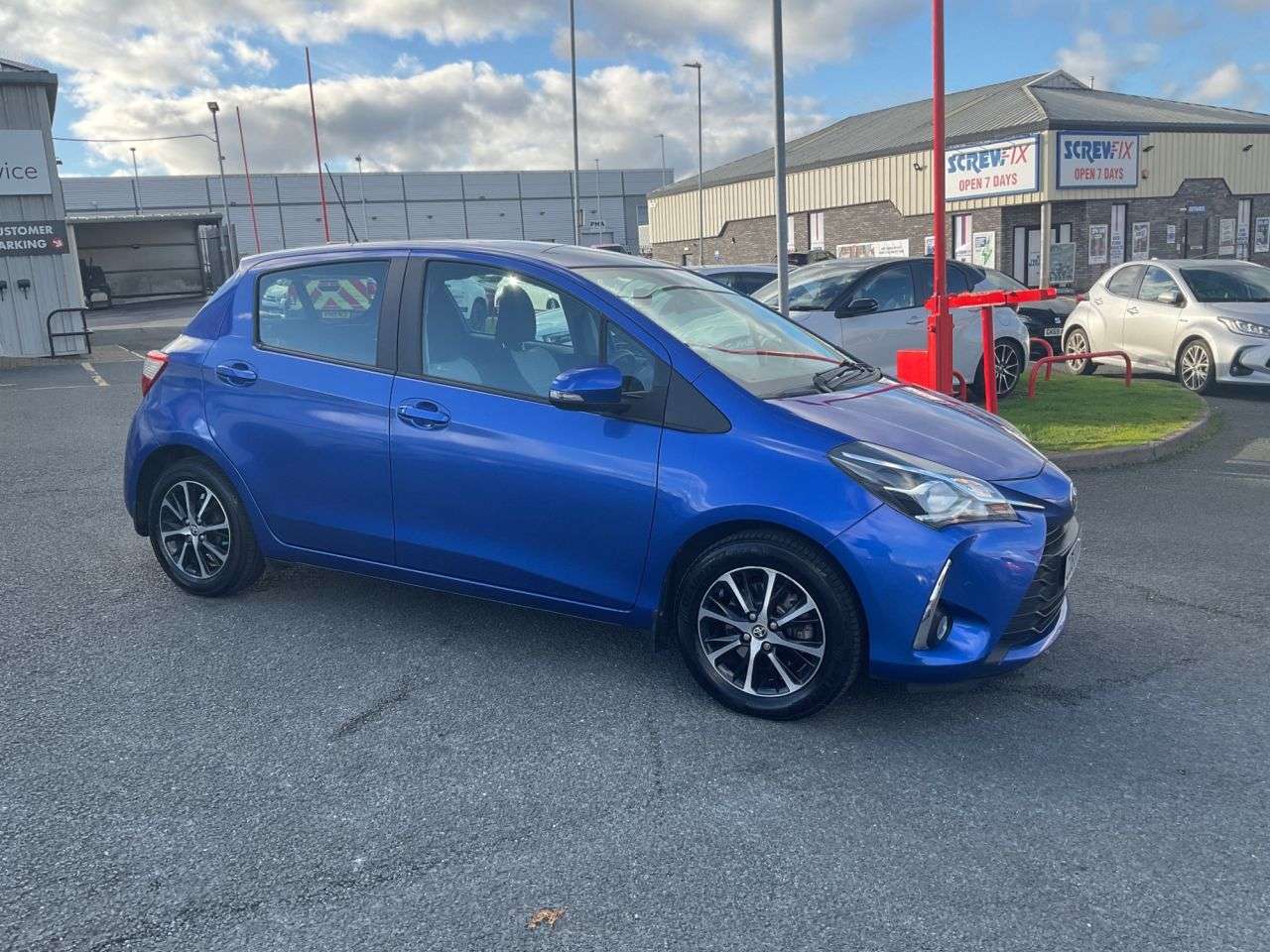 2018 TOYOTA YARIS 2018 TOYOTA YARIS