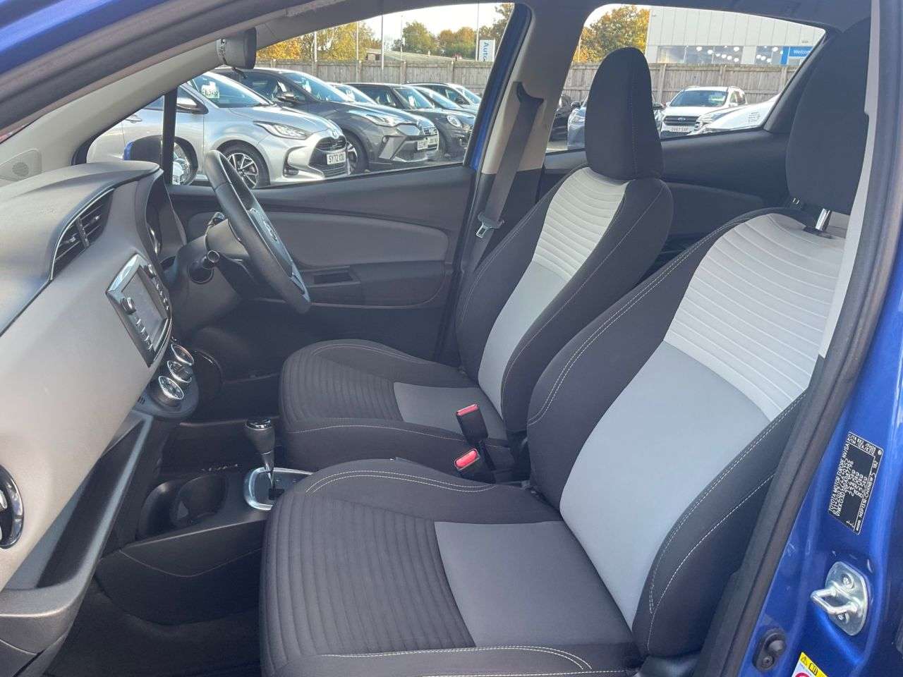 2018 TOYOTA YARIS 2018 TOYOTA YARIS