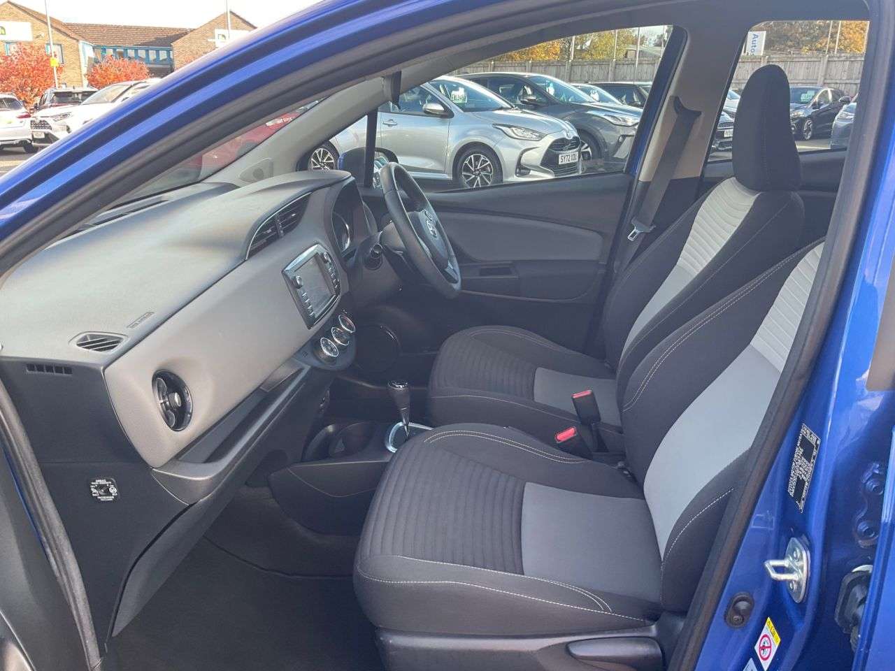 2018 TOYOTA YARIS 2018 TOYOTA YARIS